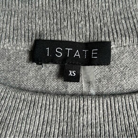 NWOT … 1. STATE “Size: XS” Top / Sweater - Picture 3 of 3